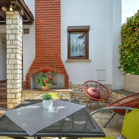 Danica-3 By Interhome * Fažana